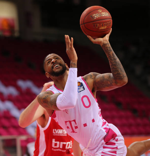 引起俱乐部 引起俱乐部